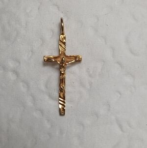 14K Gold Crucifix Pendant – Oro America (Vintage)